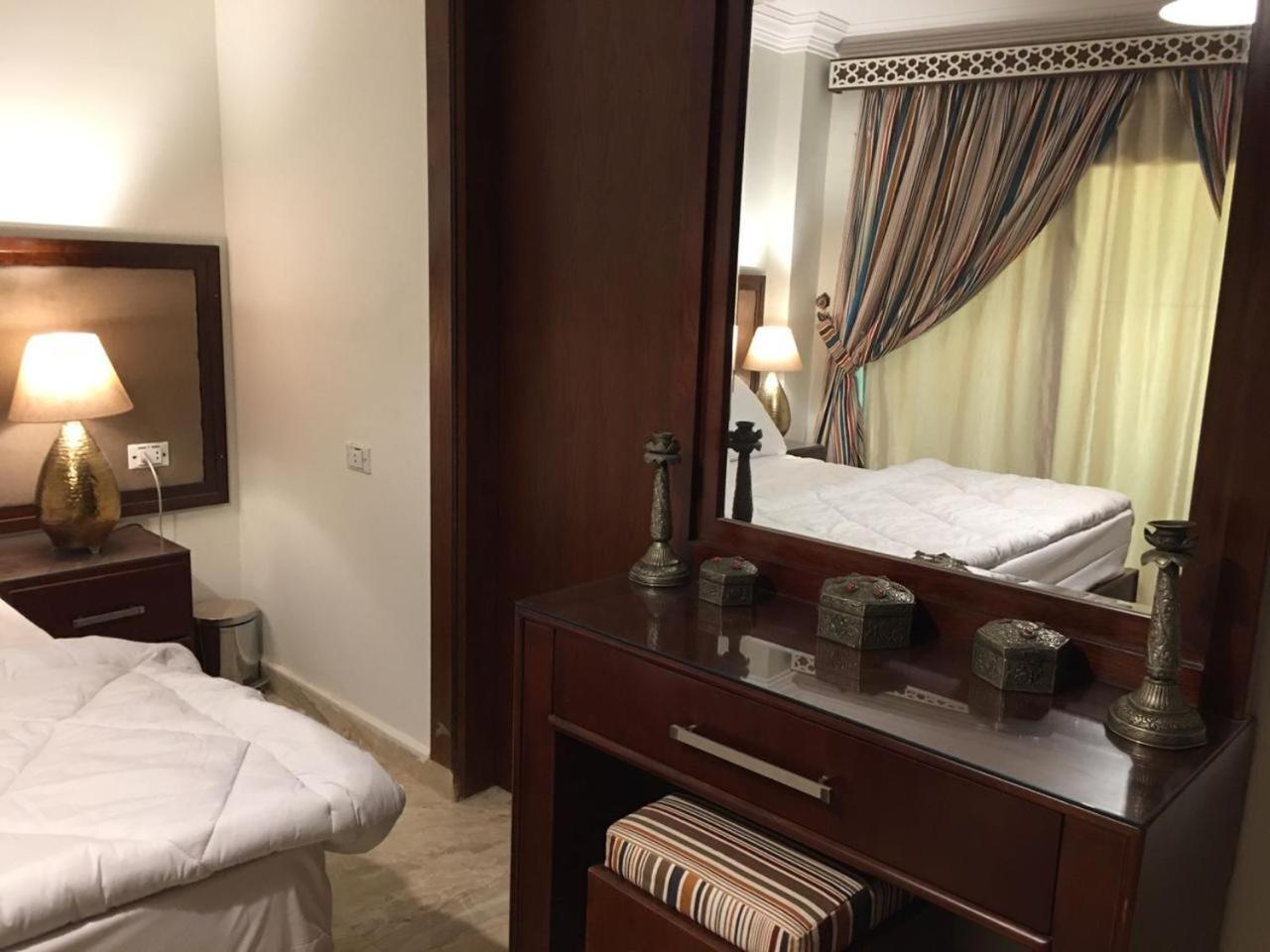 El Aida Pyramids View Hotel Kafret el-Gabal Exterior foto